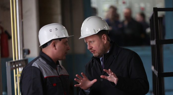 Губернатор Алтайского края Виктор Томенко посетил котельную №1 в Новоалтайске, которую планируют модернизировать в этом году