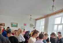 Школьники помогают фронту
