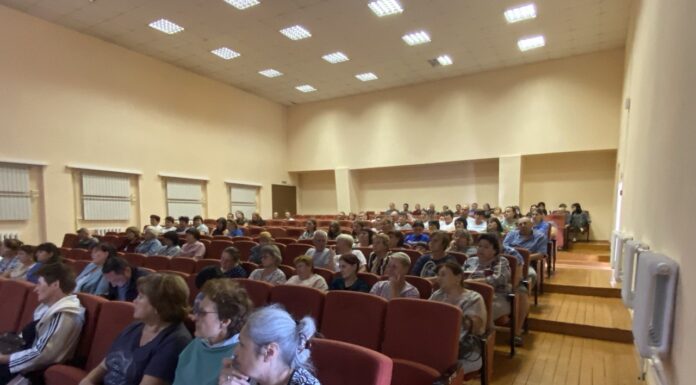 Жители райцентра решили в 2026 году ремонтировать памятник участникам ВОВ